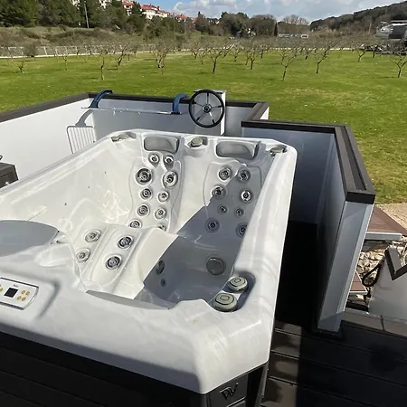 Floating House - Luxury Floating Sea Oasis Lägenhet