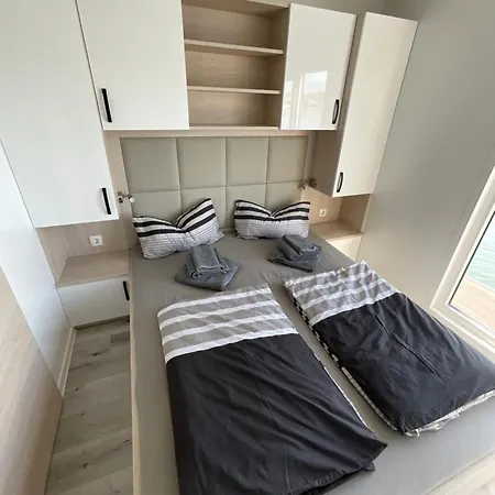 アパート Floating House - Luxury Floating Sea Oasis *