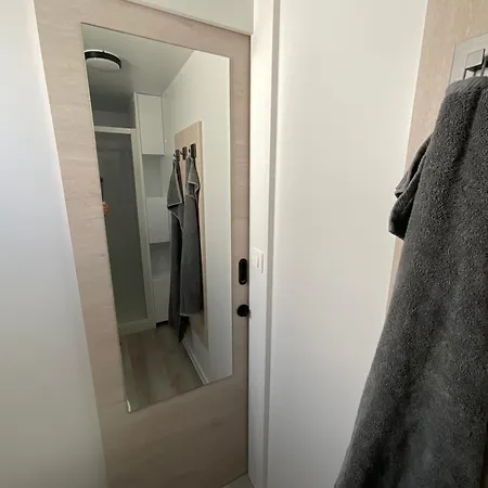 Floating House - Luxury Floating Sea Oasis Lägenhet *