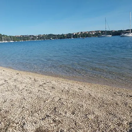 アパート Floating House - Luxury Floating Sea Oasis