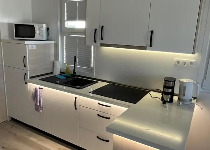 Apartment Floating House - Luxury Floating Sea Oasis Pula