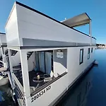 Floating House - Luxury Floating Sea Oasis *